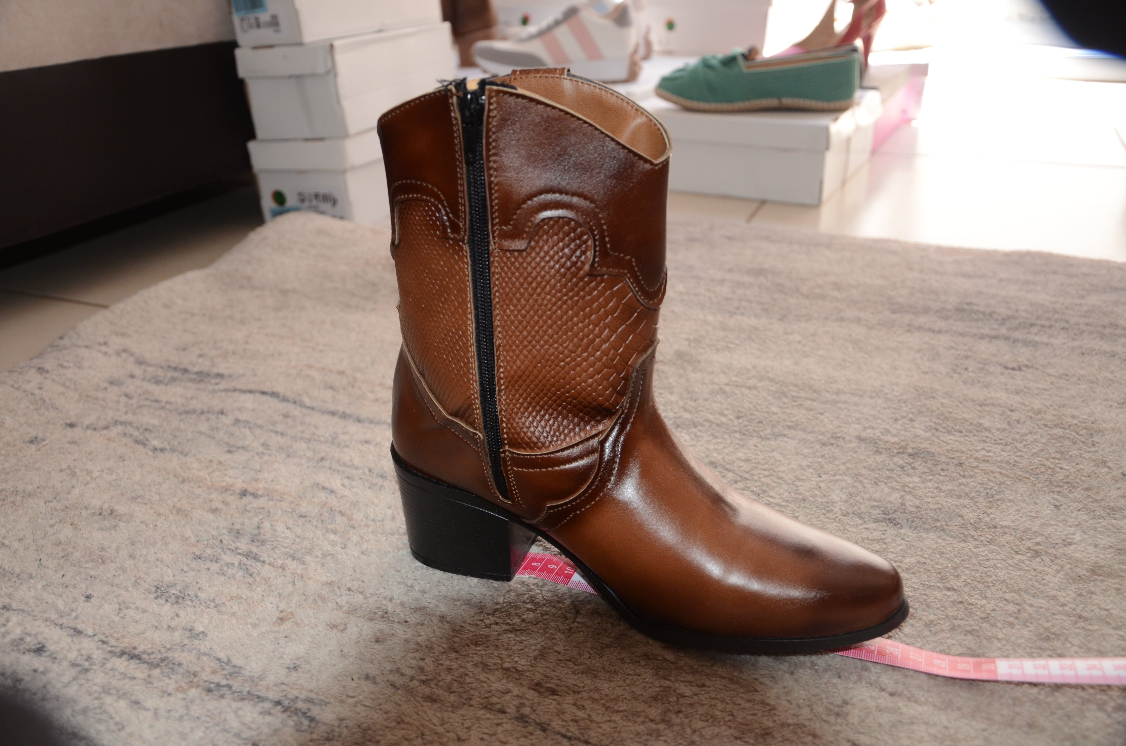 Bota Wood · Versátil y atemporal, color camel